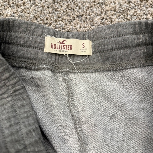 Grey Hollister Knit Shorts - Picture 4 of 4